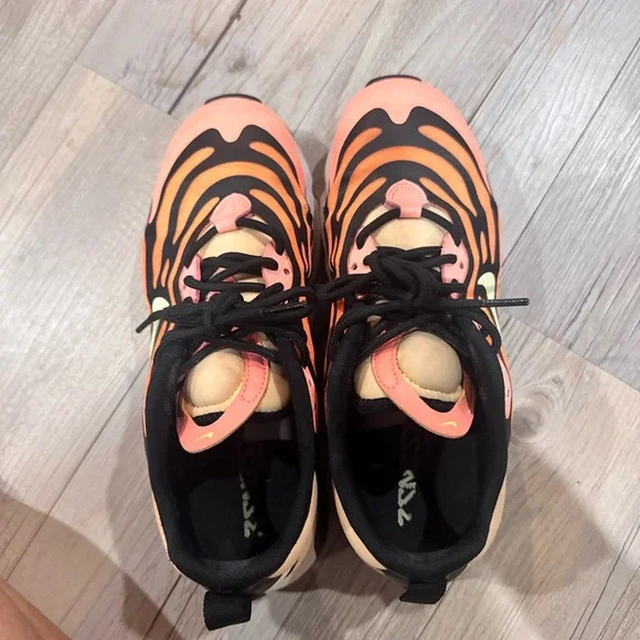 Nike Black and Orange Athletic Shoes - Picture 4 of 5